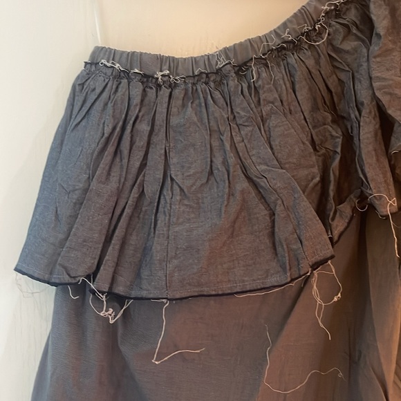 Kate McHale Jensen One shoulder Linen Ruffle Top - Picture 2 of 4